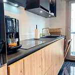 Centre - Calme & Confort - 2 A 4p - 55m2 Apartmán