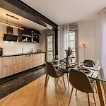 Centre - Calme & Confort - 2 A 4p - 55m2 Apartmán *