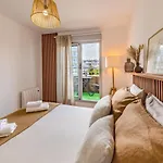 Centre - Calme & Confort - 2 A 4p - 55m2 Apartmán