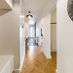 Apartmán Centre - Calme & Confort - 2 A 4p - 55m2 *