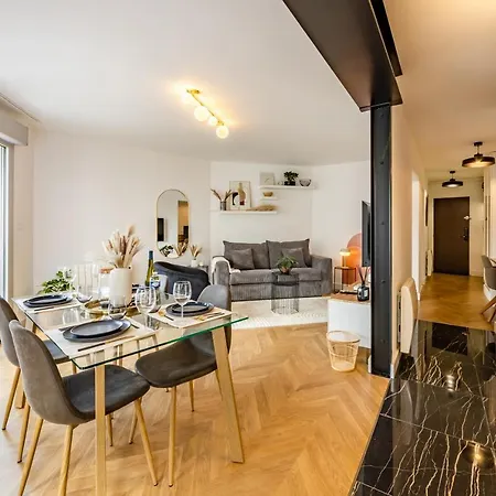Apartment Centre - Calme & Confort - 2 A 4p - 55m2 Nantes