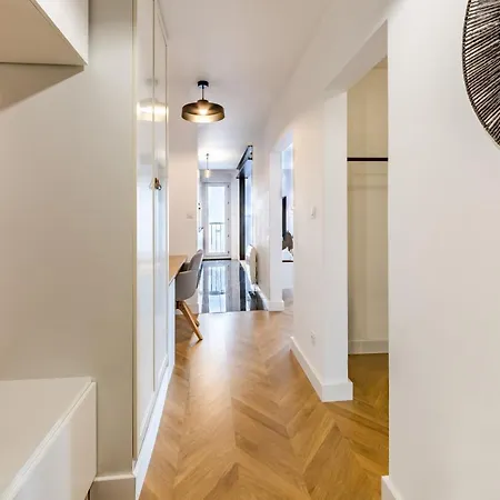 Apartment Centre - Calme & Confort - 2 A 4p - 55m2 *