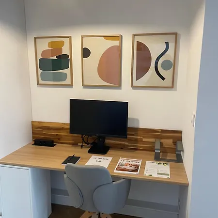 Centre - Calme & Confort - 2 A 4p - 55m2 Apartment