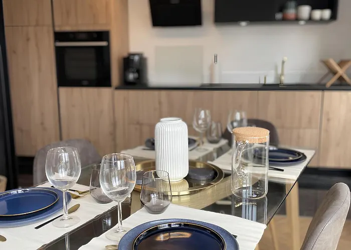 Centre - Calme & Confort - 2 A 4p - 55m2 * Nantes